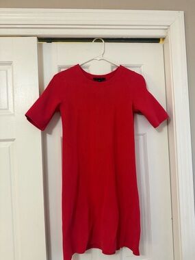 Ann Taylor Simple Red Short Sleeve Knit Dress